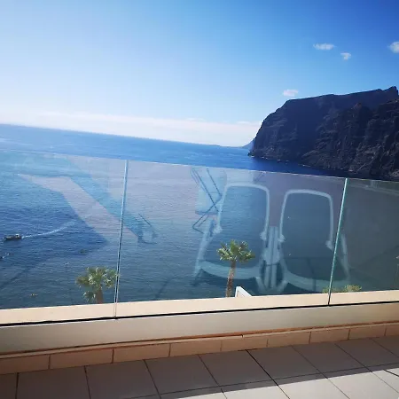 Apartmán Luxury Apt. With Stunning Sea View