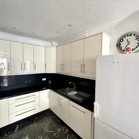 Luxury Apt. With Stunning Sea View 阿坎提拉德洛斯基