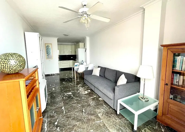 Luxury Apt. With Stunning Sea View