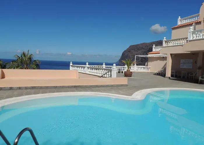 Luxury Apt. With Stunning Sea View Apartment *