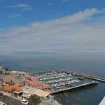 Апартаменты Luxury Apt. With Stunning Sea View