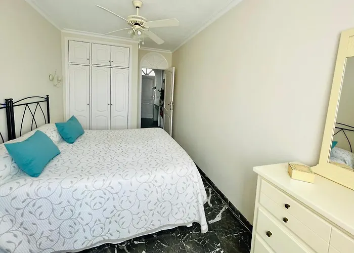 Luxury Apt. With Stunning Sea View *