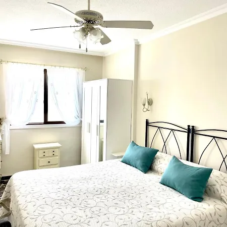 Luxury Apt. With Stunning Sea View